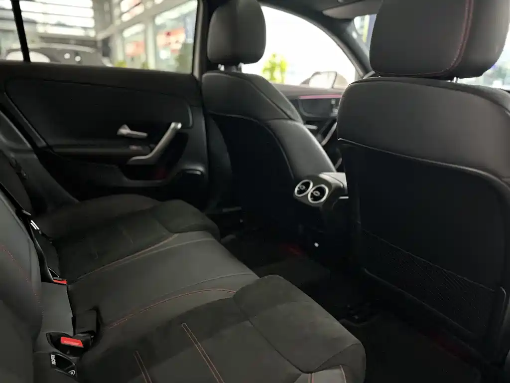 MERCEDES-BENZ A CLASS