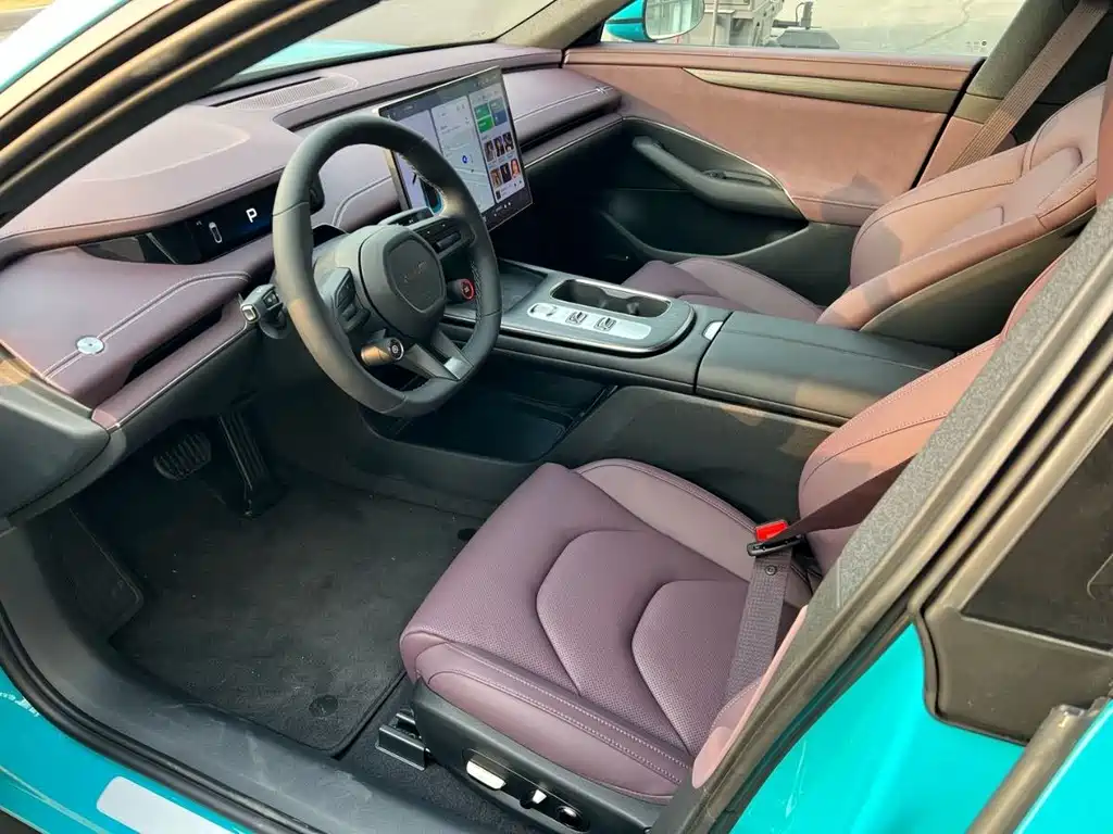 XIAOMI CAR XIAOMI SU7