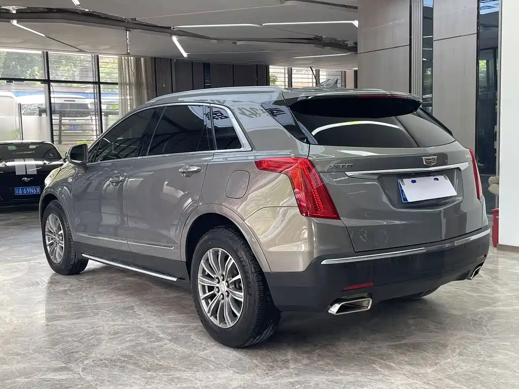 Cadillac XT5 — миниатюра 5