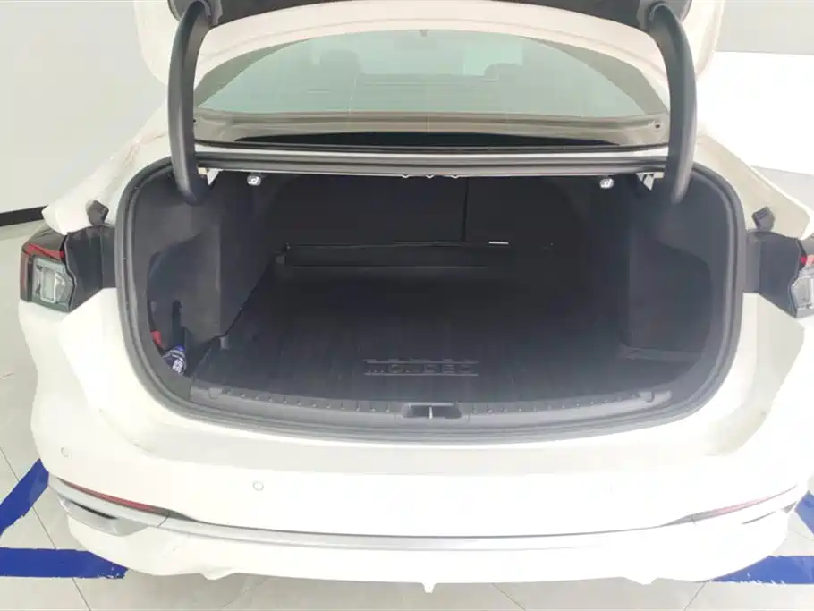 Ford Mondeo 2023 EcoBoost 180 Luxury