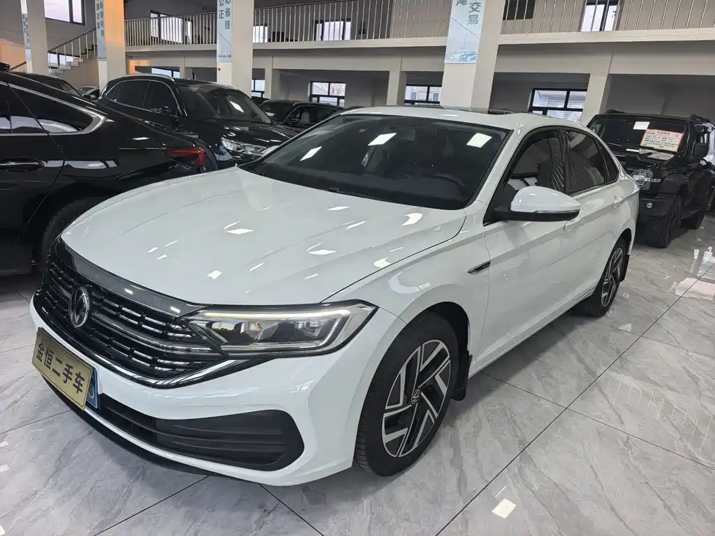 Volkswagen Sagitar 2025