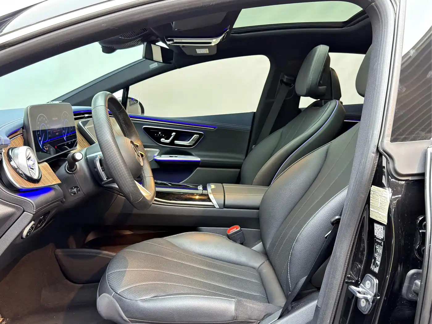 Mercedes-Benz EQE 2024 Черный из Китая