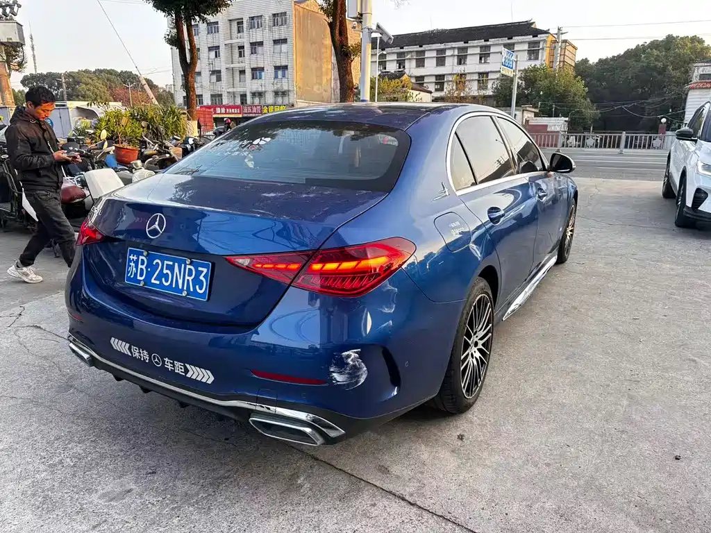 MERCEDES-BENZ C CLASS