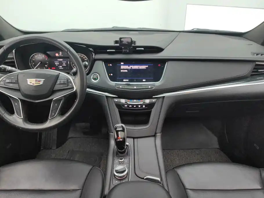 Cadillac XT5 — миниатюра 12