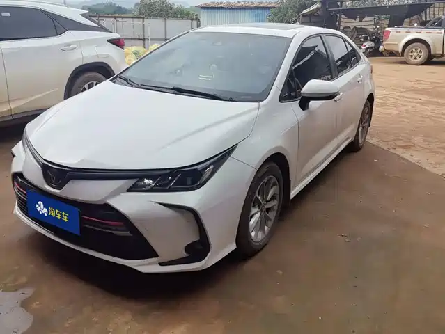 TOYOTA COROLLA