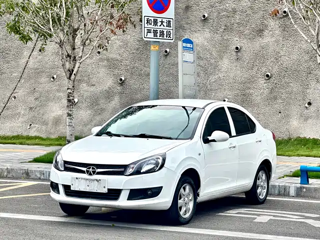 JAC iEV