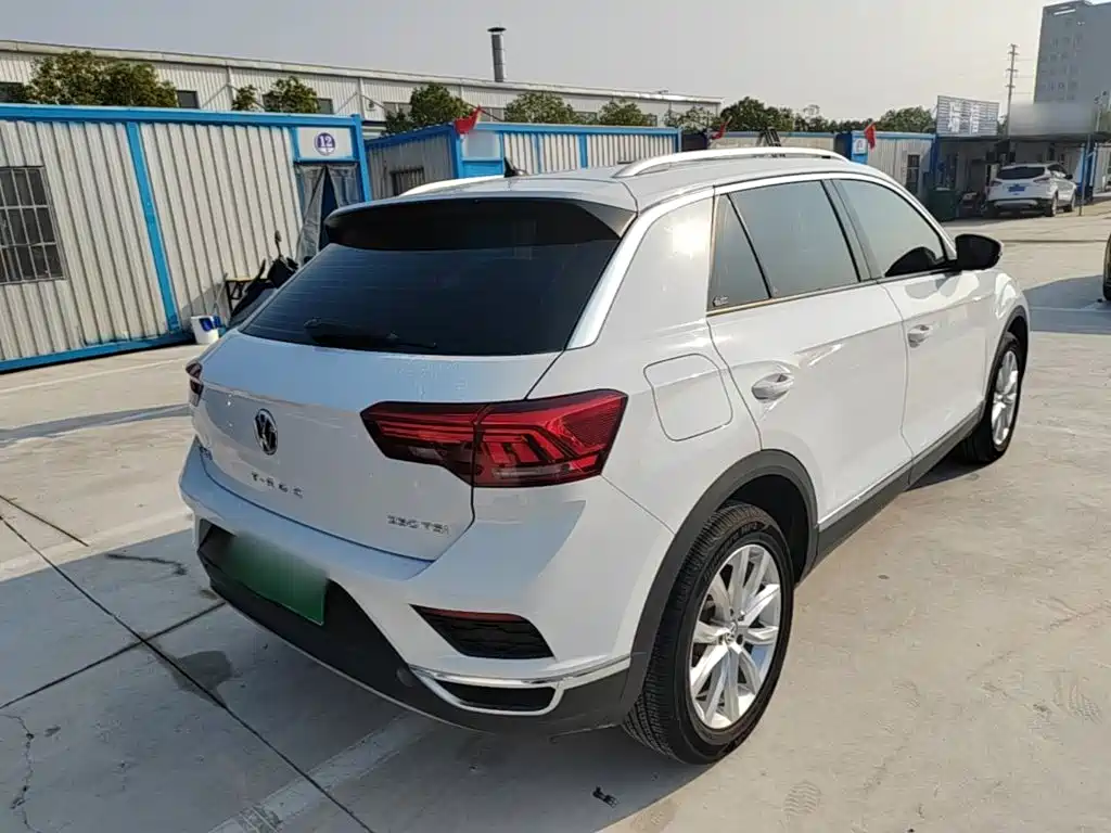 Volkswagen T-Roc — миниатюра 7
