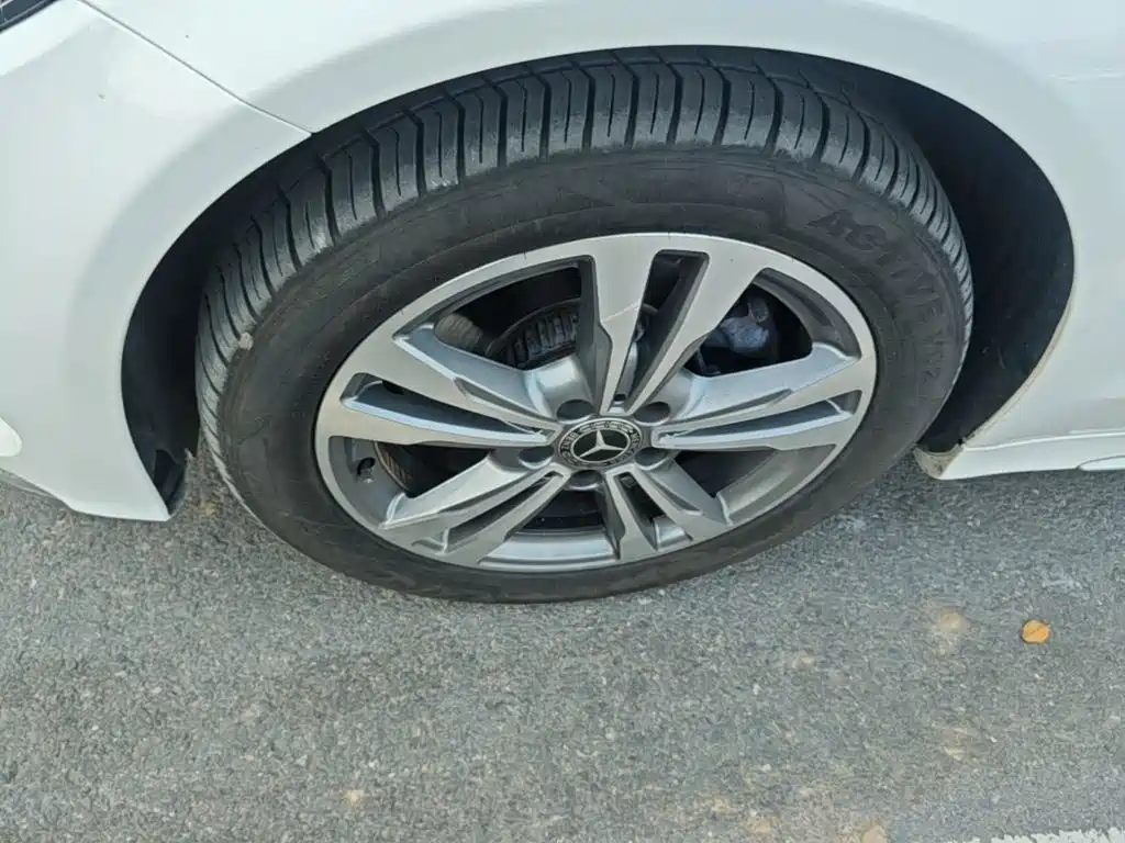 Mercedes-Benz C-Class — миниатюра 23