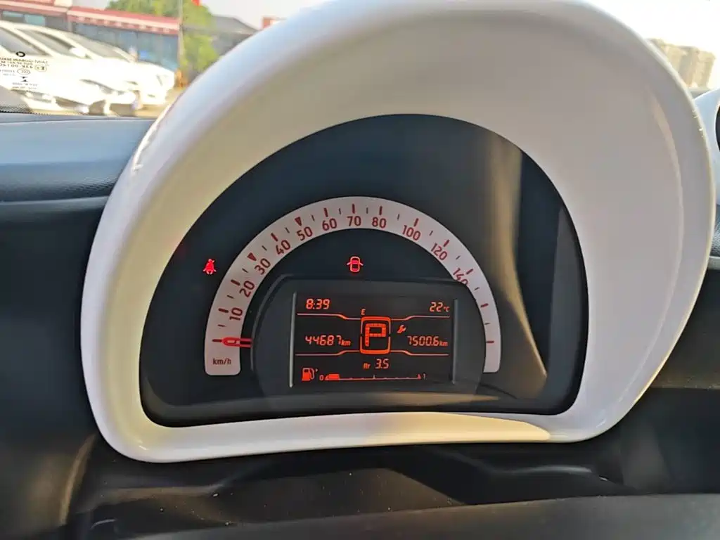 smart Smart Fortwo — миниатюра 12
