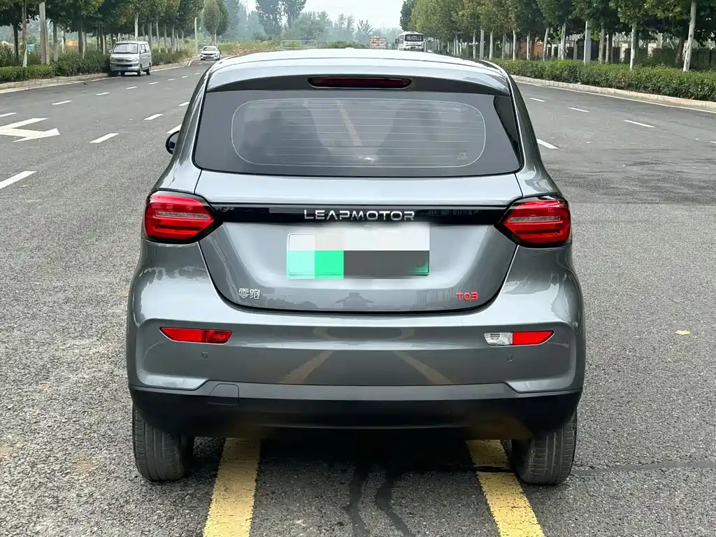 Leapmotor Leapmotor T03 — миниатюра 8