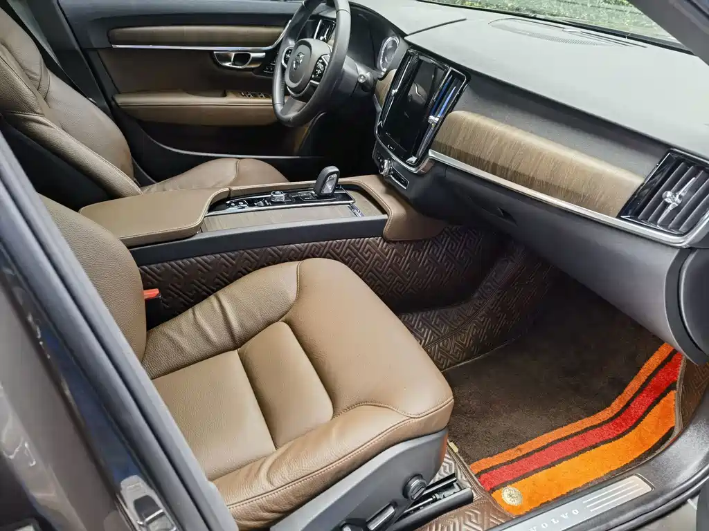 Volvo V90 — миниатюра 15