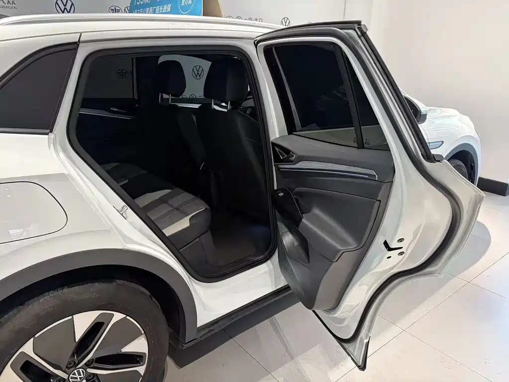 Volkswagen ID.4 Crozz — миниатюра 10
