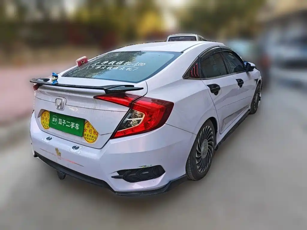 Honda Civic — миниатюра 6