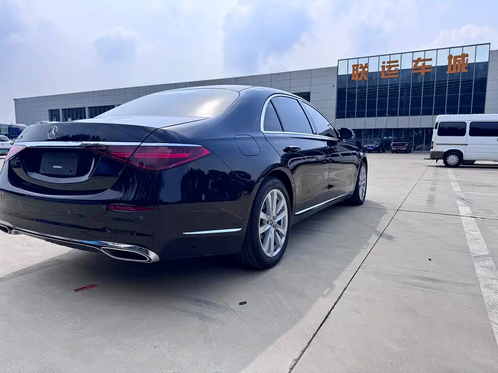 MERCEDES-BENZ S CLASS