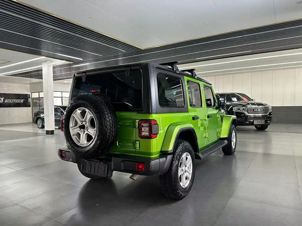 Jeep Wrangler — миниатюра 9