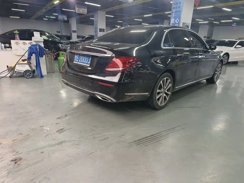 Mercedes-Benz E-Class E 2019 E 300 L Fashion