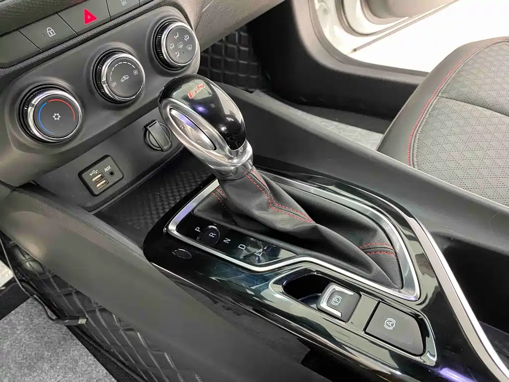 Buick Verano — миниатюра 17