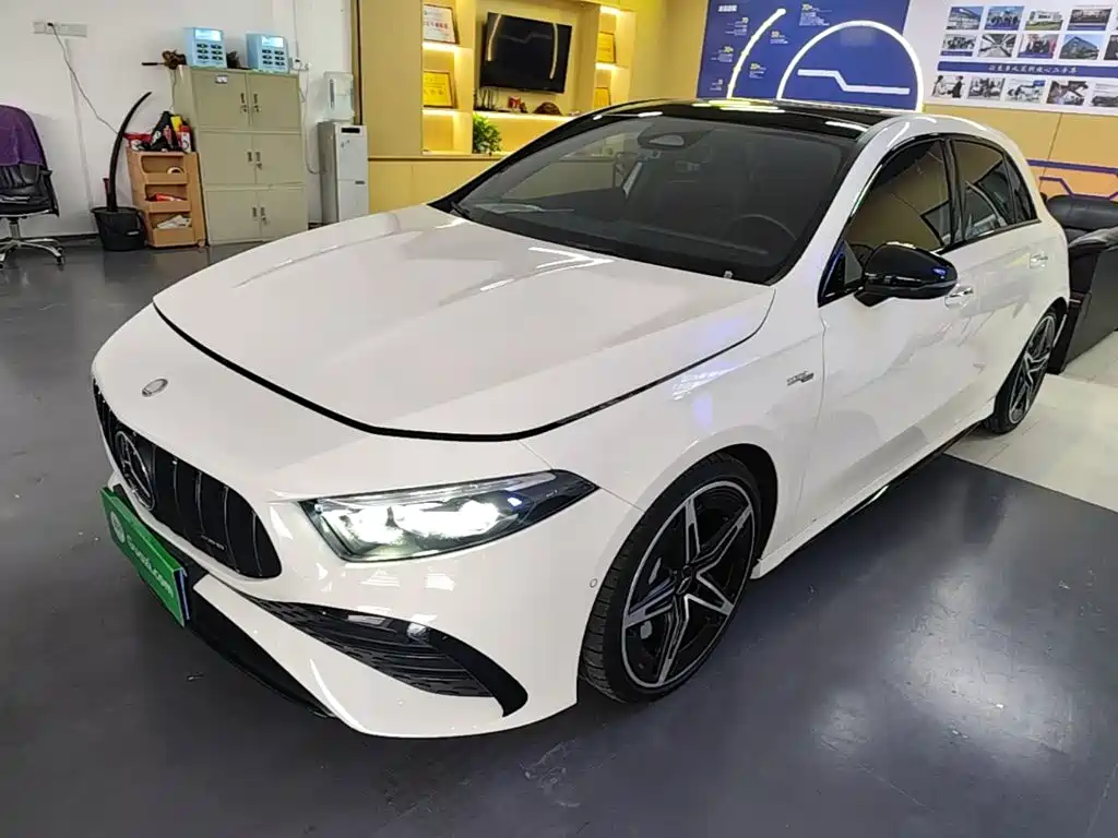 奔驰A级AMG进口 2024款 改款 AMG A 35 4MATIC 2024