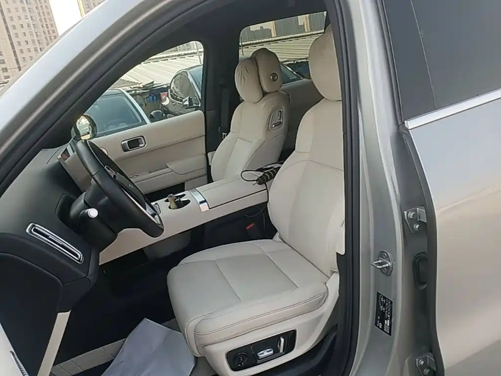 Li Auto Li L8 — миниатюра 15