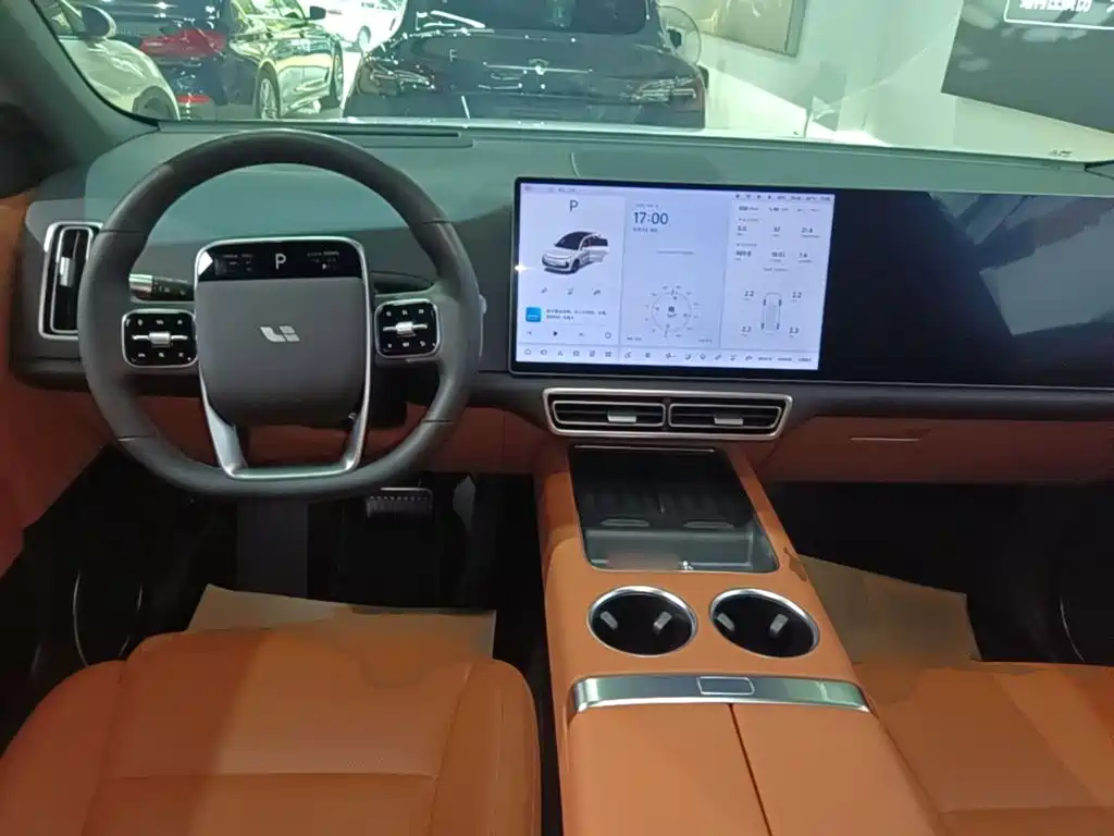 Li Auto Li L6 — миниатюра 10