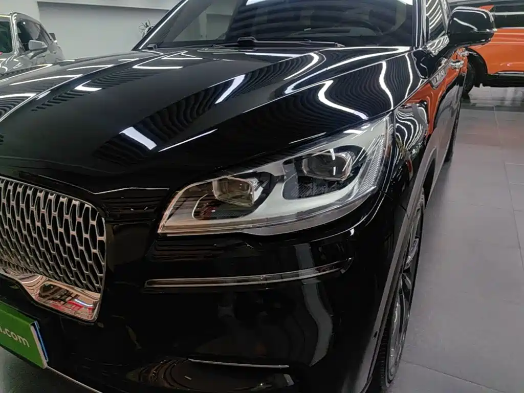 Lincoln Aviator — миниатюра 24