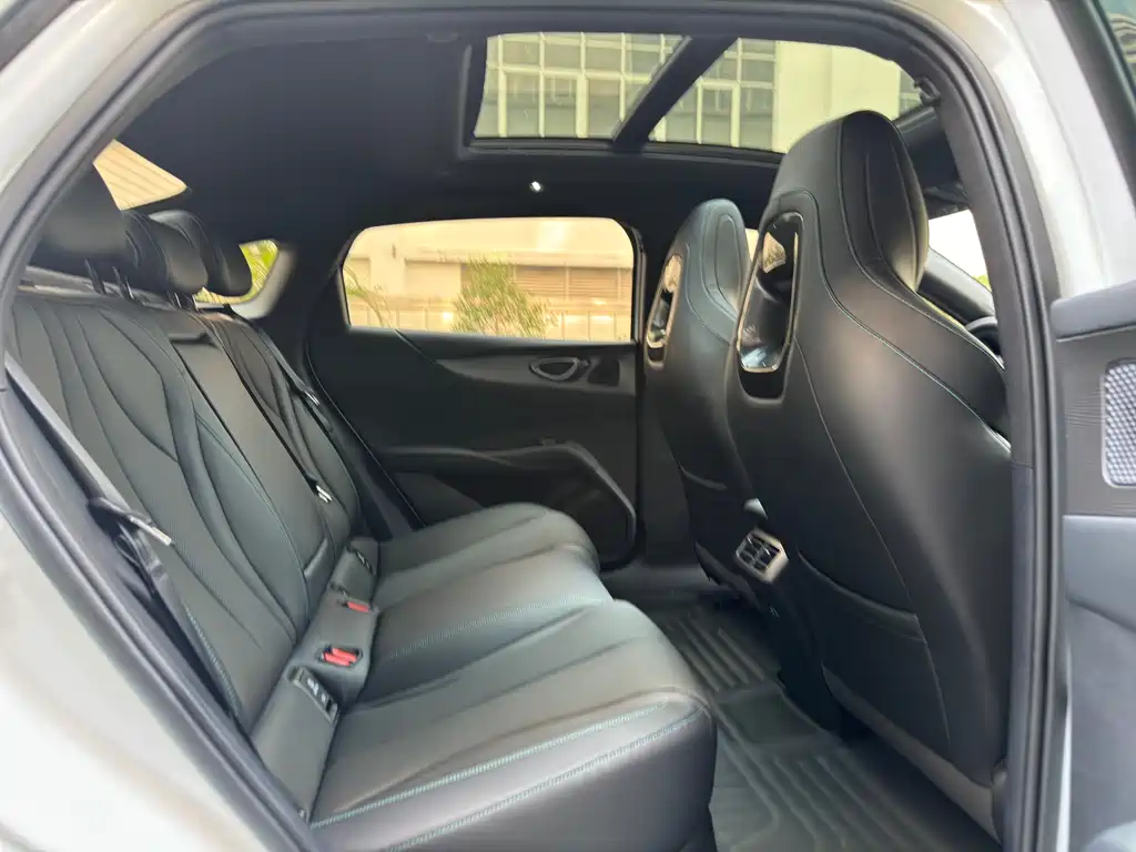 BYD SEAL 06 NEW ENERGY