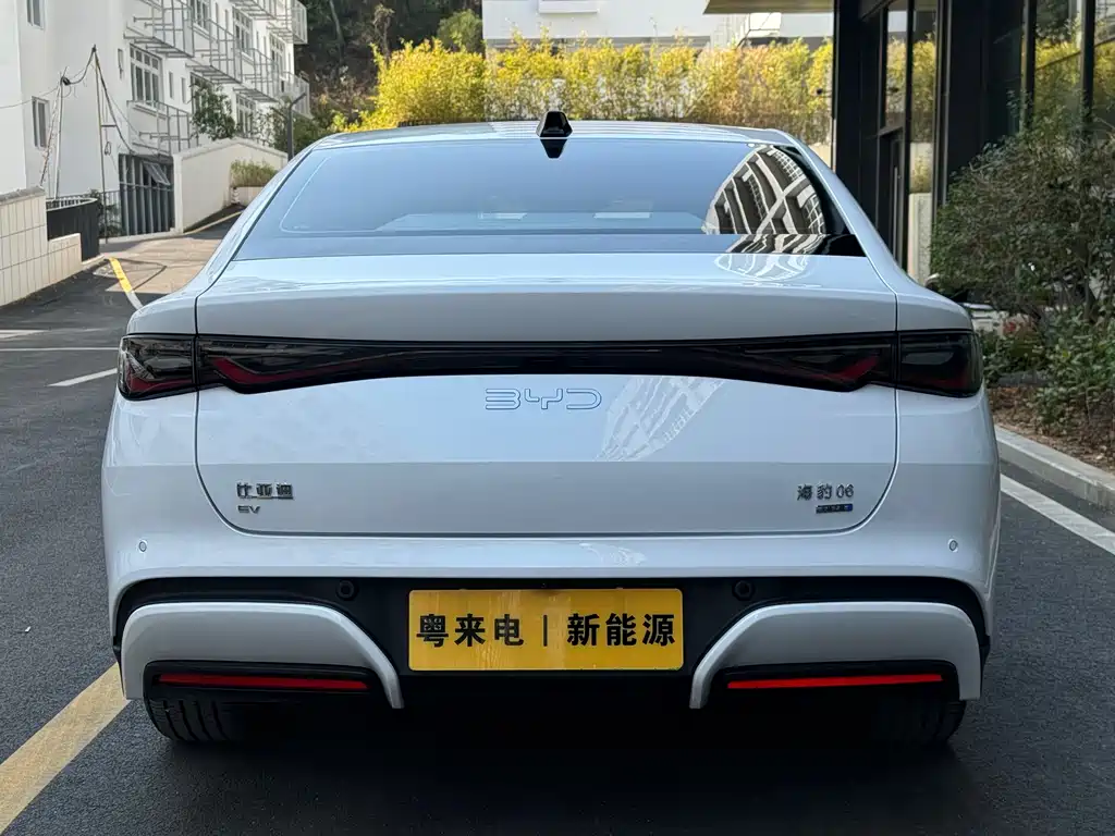 BYD SEAL 06 NEW ENERGY