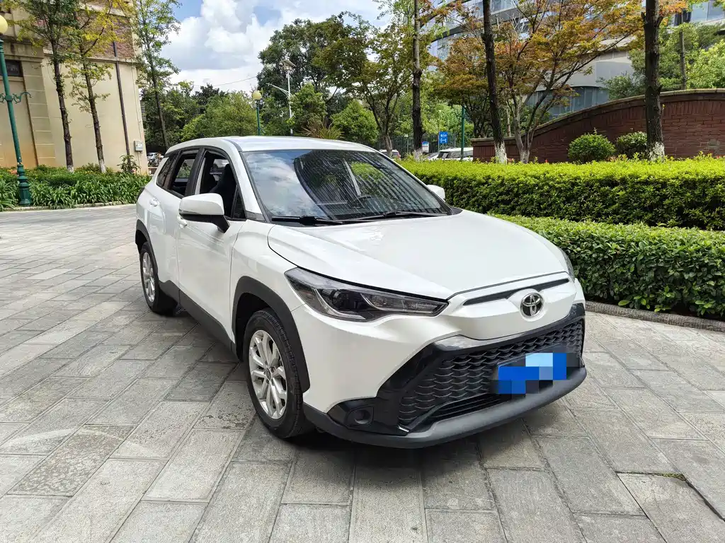 Toyota Frontlander 2023 2.0L CVT Elite