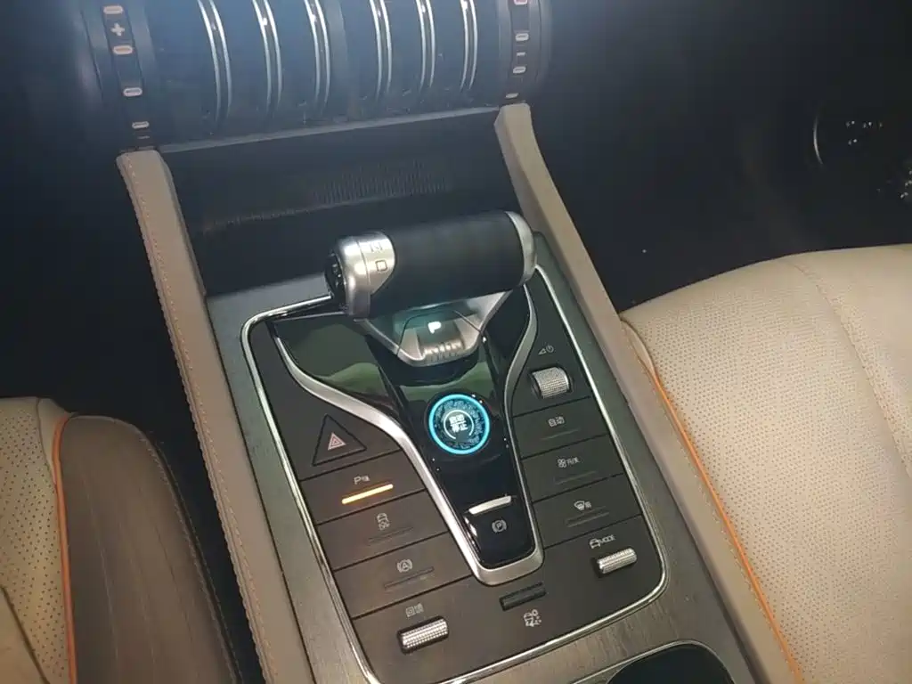 BYD Yuan Plus — миниатюра 14