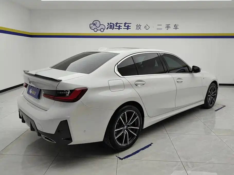 BMW 3 Series — миниатюра 3