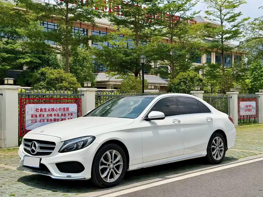 Mercedes-Benz C-Class 2015