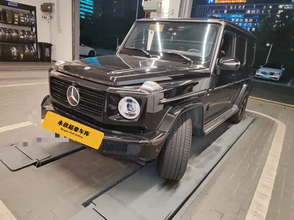 Mercedes-Benz G-Class
