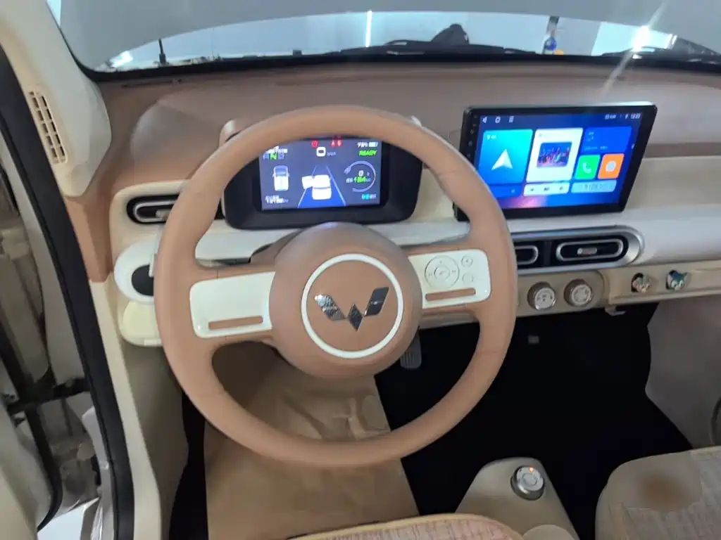 Wuling MINIEV — миниатюра 11