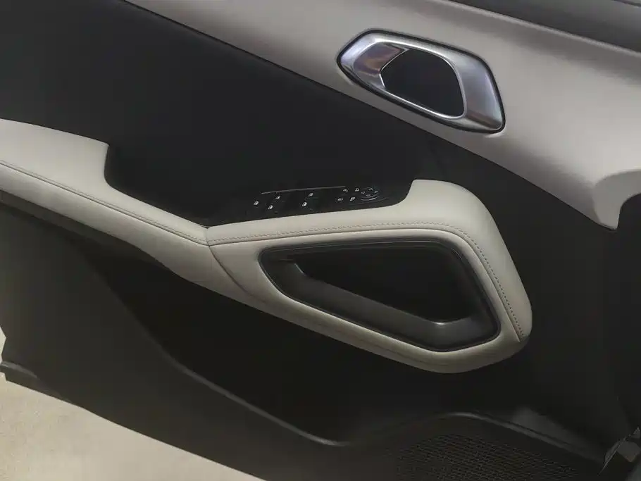 BYD Yuan UP — миниатюра 7