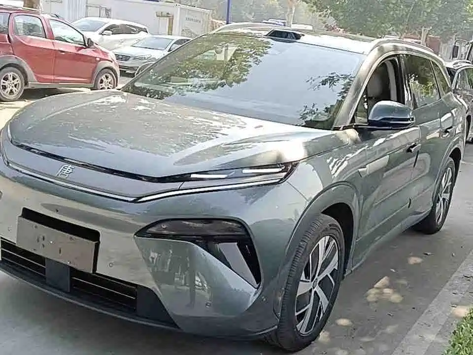 BYD Tang L — миниатюра 5