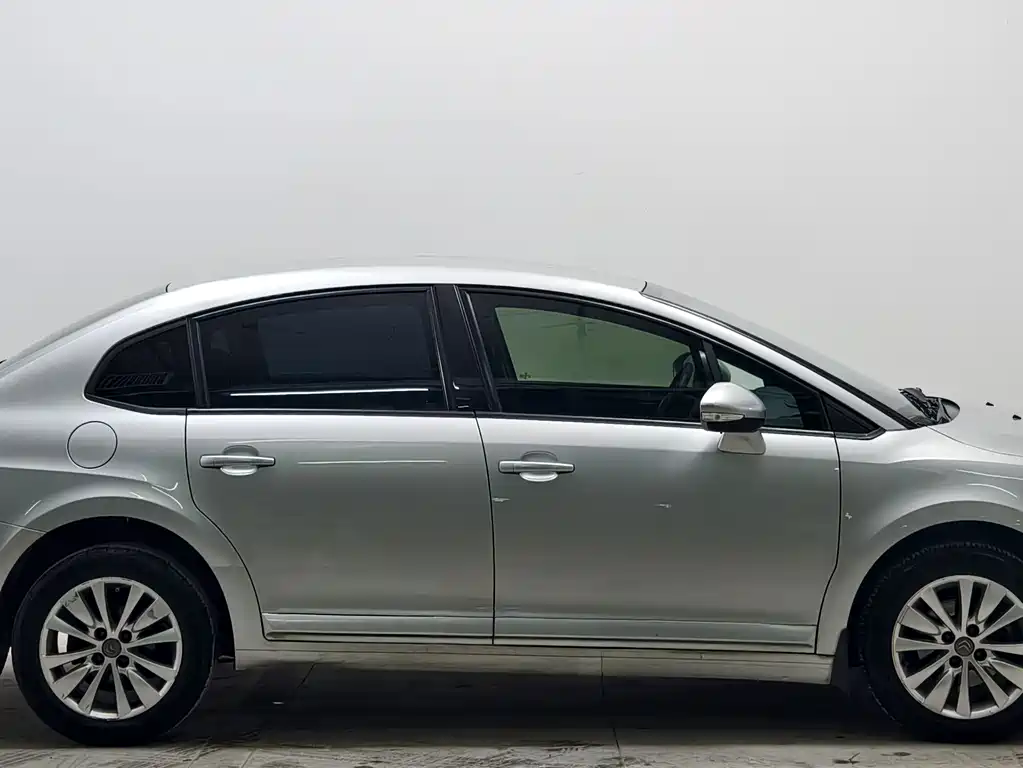 Citroen C-Quatre — миниатюра 8