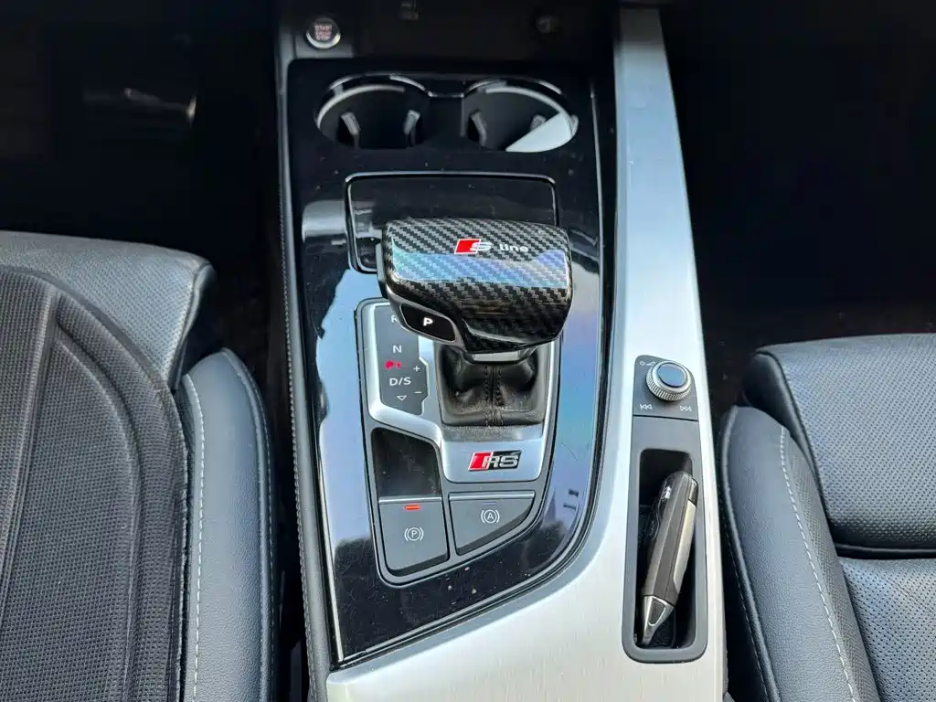 Audi A4L — миниатюра 16