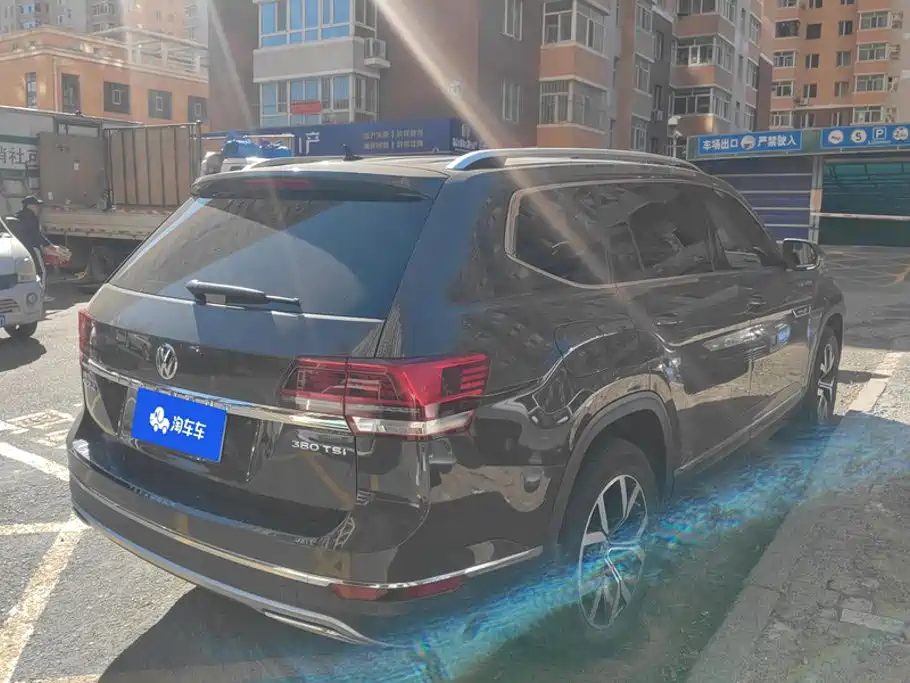 Volkswagen Teramont — миниатюра 3