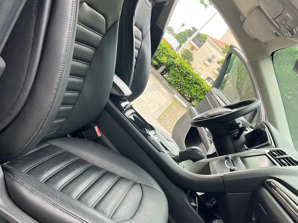 Ford Mondeo — миниатюра 11