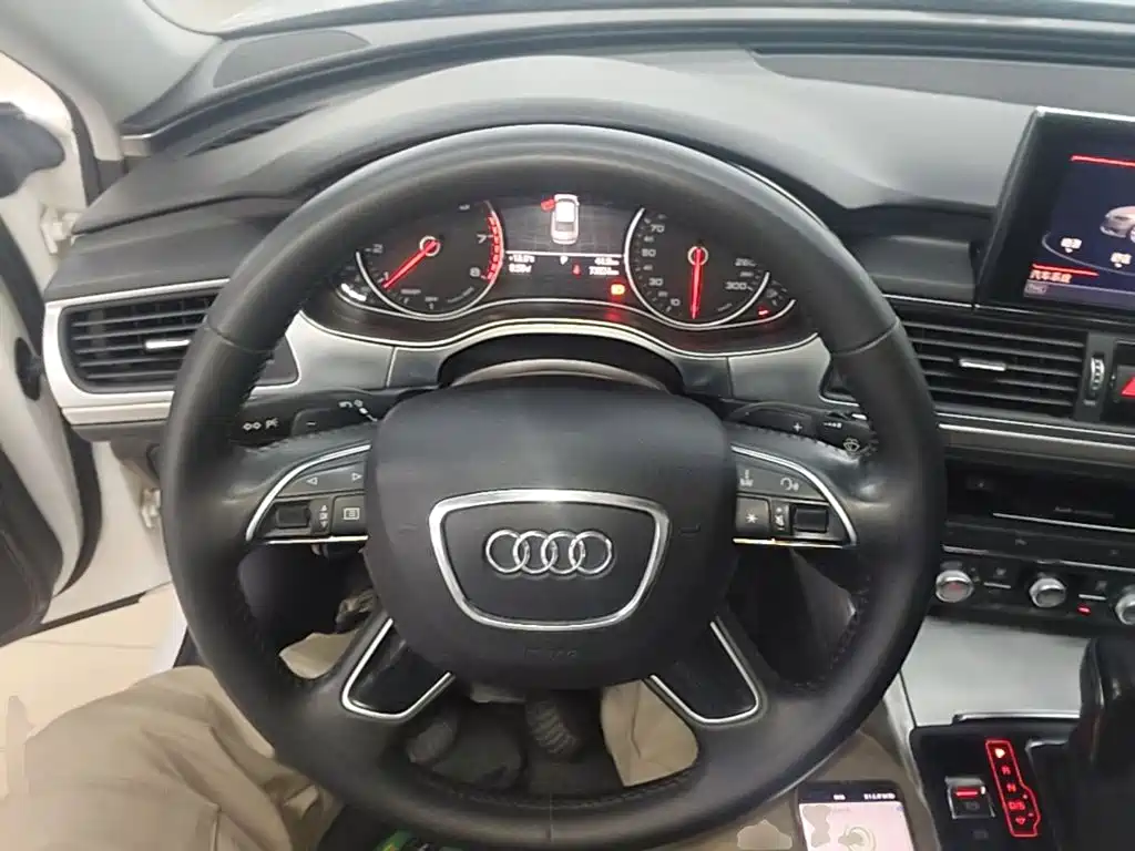 Audi A6L — миниатюра 10