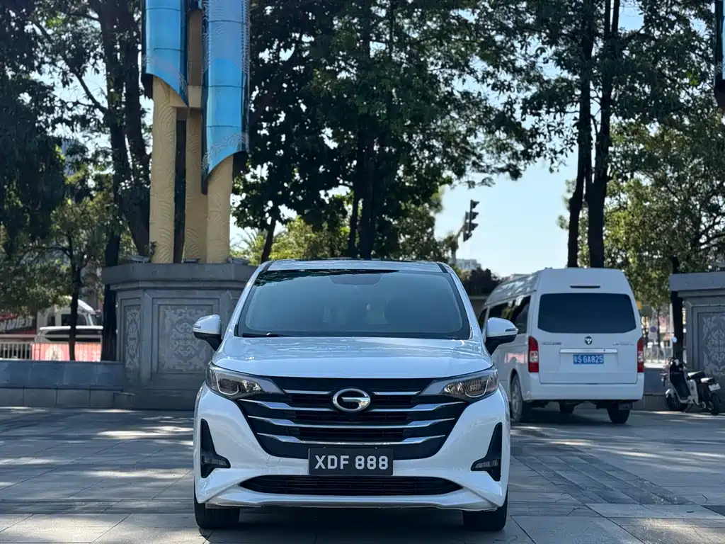 GAC TRUMPCHI M6