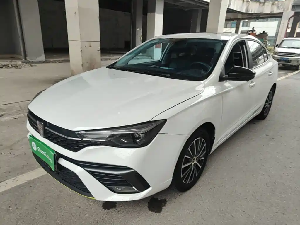 Roewe i5 — миниатюра 2