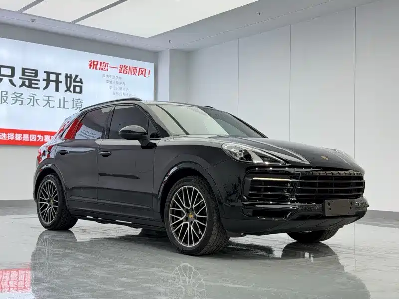 Porsche Cayenne — миниатюра 3