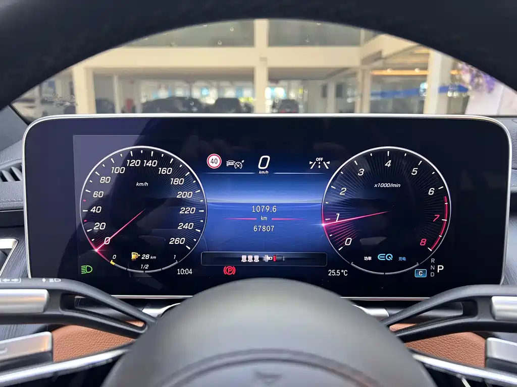 Mercedes-Benz S-Class — миниатюра 11