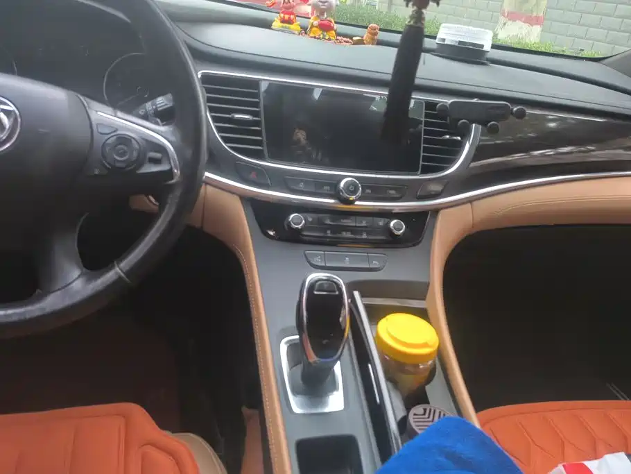 Buick LaCrosse — миниатюра 13