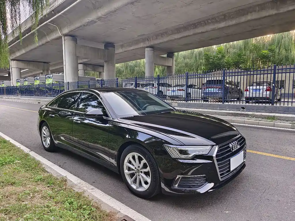 Audi A6L — миниатюра 7