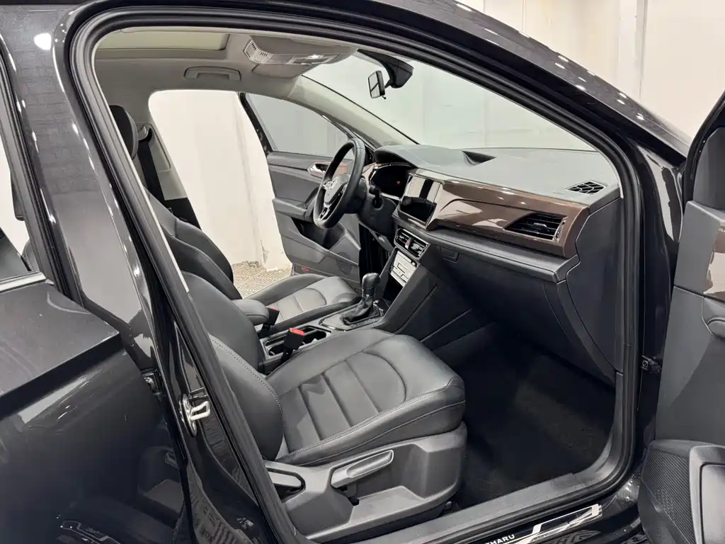 Volkswagen Tharu — миниатюра 4