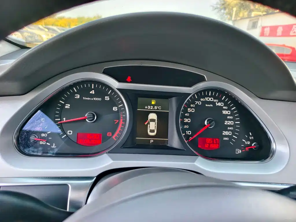 Audi A6L — миниатюра 4
