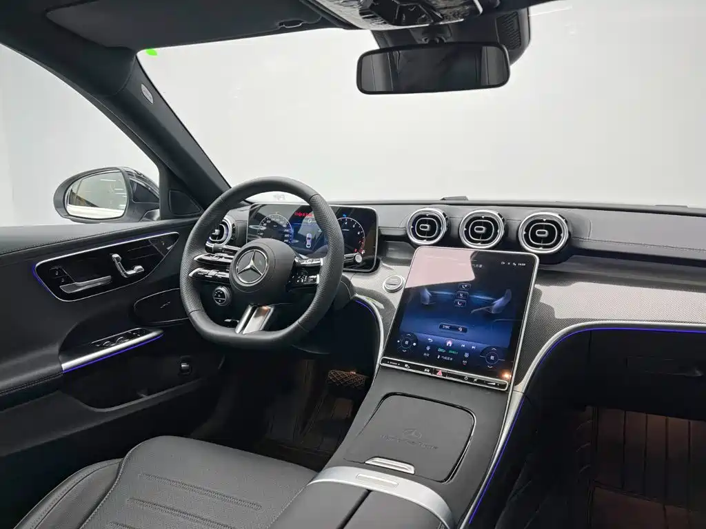 Mercedes-Benz C-Class — миниатюра 22