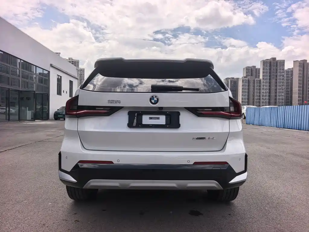 BMW X1 — миниатюра 5